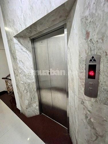 CHO THUÊ NHÀ MẶT TIỀN NGUYỄN CÔNG TRỨ, QUẬN 1 