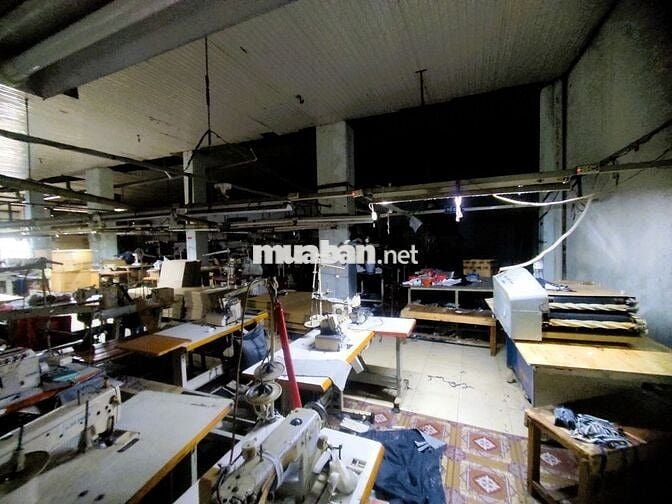cho thuê kho xưởng 770m² p.Linh Trung, điện 3 pha, xe tải vào tận nơi