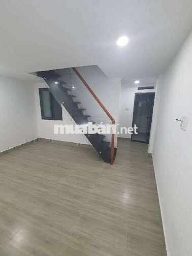 💥QUẬN 3💥 3 TẦNG X 50m2 
Siêu Vị Trí - Cạnh MT HXH 
📌📌 Chỉ 6,5 Tỷ