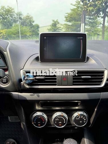 Mazda 3 Sx 2017 bản 1.5 số tự động màu trắng đẹp