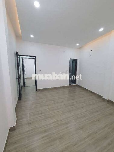 💥QUẬN 3💥 3 TẦNG X 50m2 
Siêu Vị Trí - Cạnh MT HXH 
📌📌 Chỉ 6,5 Tỷ