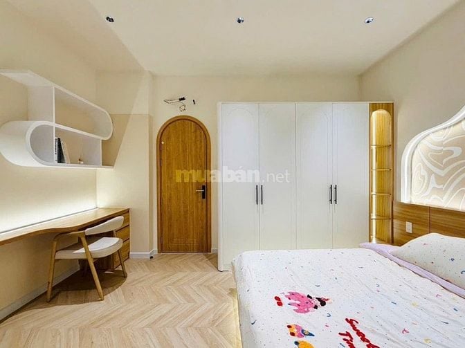 ⭐️Nhà DT:5,7x10m tuyệt đẹp Cao cấp hẻm Lê Hoàng Phái, P17, Q.Gò Vấp.