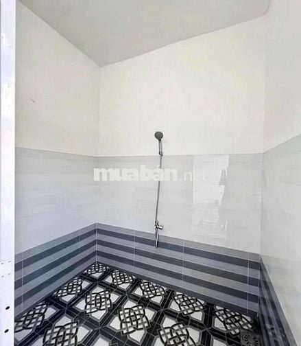 Bán nhà cấp 4 sổ hồng riêng, dt 100m2 ngay chợ Bình Điền giá 720triệu