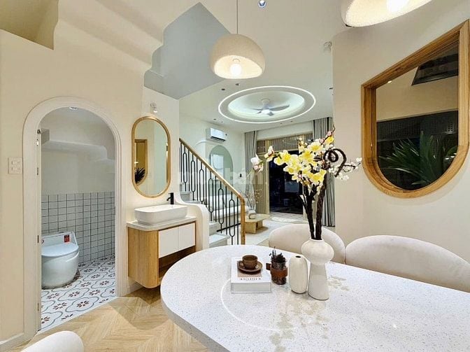 ⭐️Nhà DT:5,7x10m tuyệt đẹp Cao cấp hẻm Lê Hoàng Phái, P17, Q.Gò Vấp.