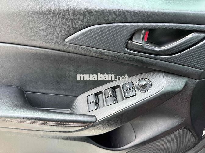 Mazda 3 Sx 2017 bản 1.5 số tự động màu trắng đẹp
