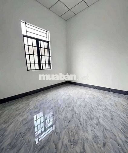 Bán nhà cấp 4 sổ hồng riêng, dt 100m2 ngay chợ Bình Điền giá 720triệu