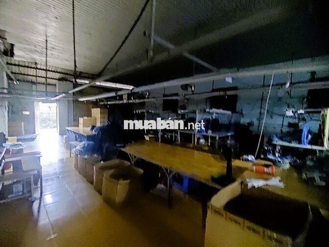 cho thuê kho xưởng 770m² p.Linh Trung, điện 3 pha, xe tải vào tận nơi