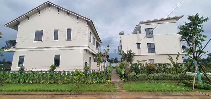 Cơ hội sở hửu Biệt thự ven sông với giá chỉ từ 3,6 tỉ 