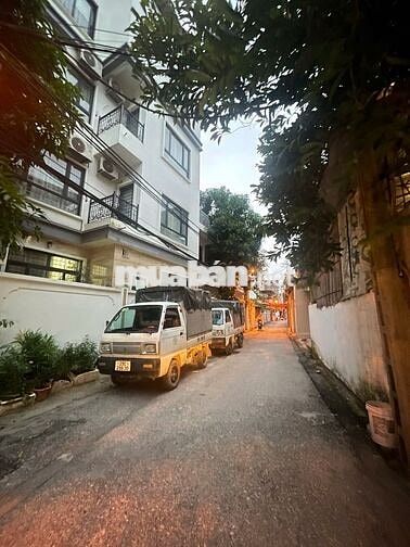 Đất Mặt Ngõ Chợ Thạch Bàn Ô Tô Tránh – Ngõ Thông Cổ Linh - Hơn 9 tỷ Đất Mặt Ngõ Chợ Thạch Bàn Ô Tô Tránh – Ngõ Thông Cổ Linh - Hơn 9 tỷ