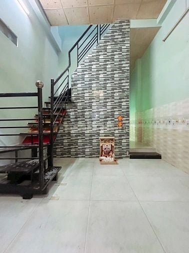 Nhà hẻm 3 mat tiền, Lò gốm Minh phụng quân 6
