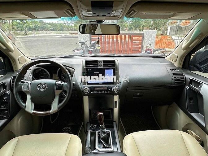 Land Cruiser Prado model 2014 màu đen giá tốt