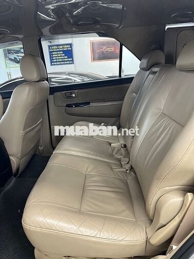 Toyota Fortuner 2014 2.7V 4x2 AT - 124000 km