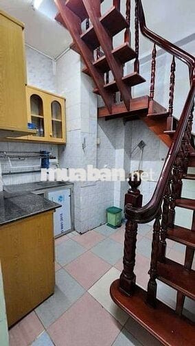 CHO THUÊ NHÀ NGUYỄN TRÃI P4 QUẬN 3