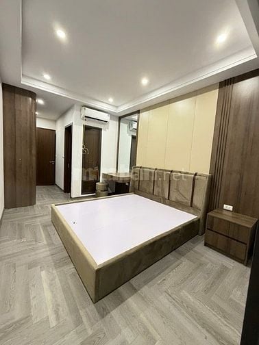 Trần Khát Chân-Gần ÔTÔ-Xây Mới-35m x 6Tầng-Thang Máy-Nội Thất Đẹp-9Tỷ3