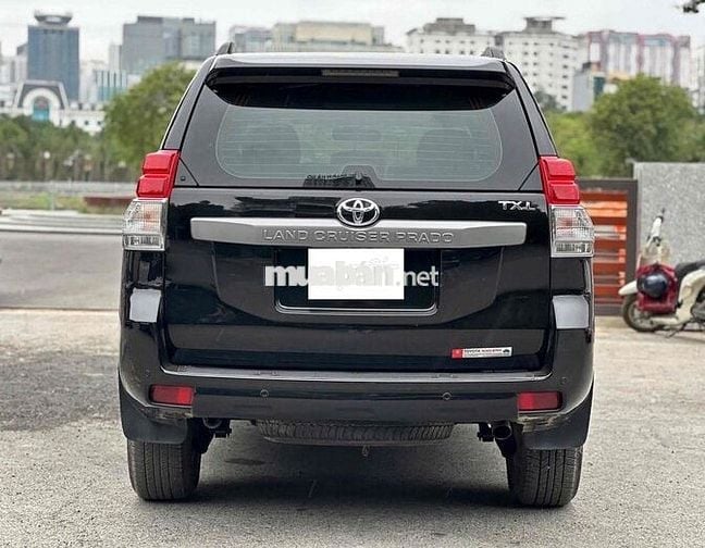 Land Cruiser Prado model 2014 màu đen giá tốt