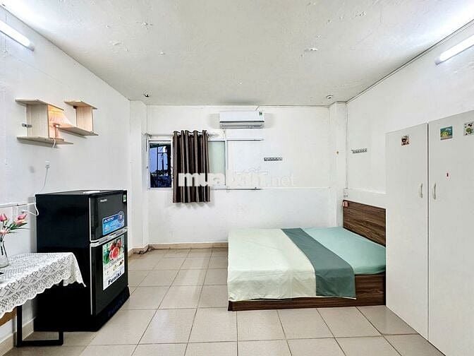 CHO THUÊ PHÒNG STUDIO ĐẦY ĐỦ NỘI THẤT - CỬA SỔ ÁNH SÁNG - TIỆN NGHI