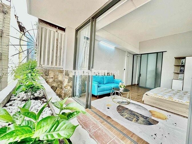 CĂN HỘ 1 PHÒNG NGỦ TÁCH BẾP BAN CÔNG CỰ ĐẸP RỘNG NGAY TRUNG TÂM Q1