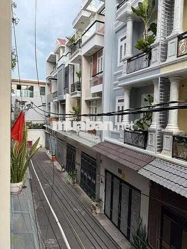 Phòng trọ 20m2 trong Khu Dân cư Hồng Đào,Thủ Đức, gần Vạn Phúc City