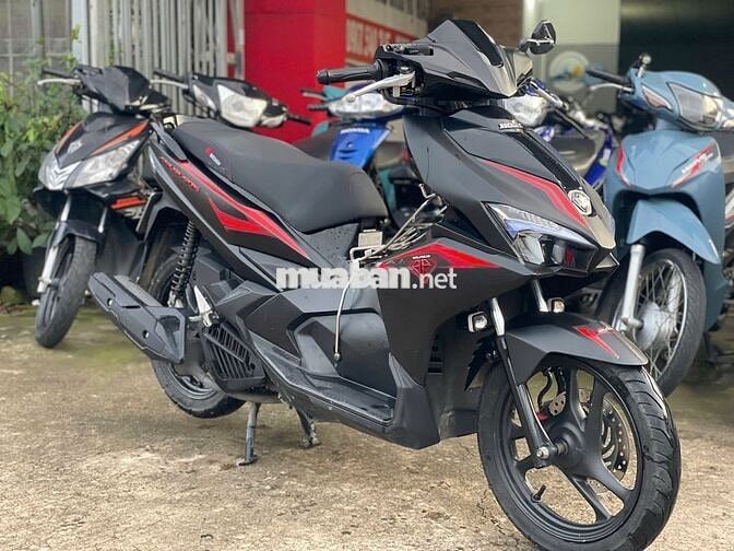 Xe máy Honda Air Blade 2017 màu đen