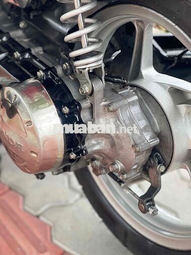 xe máy zin chưa rớt đầu bstp chính chủ ký giấy