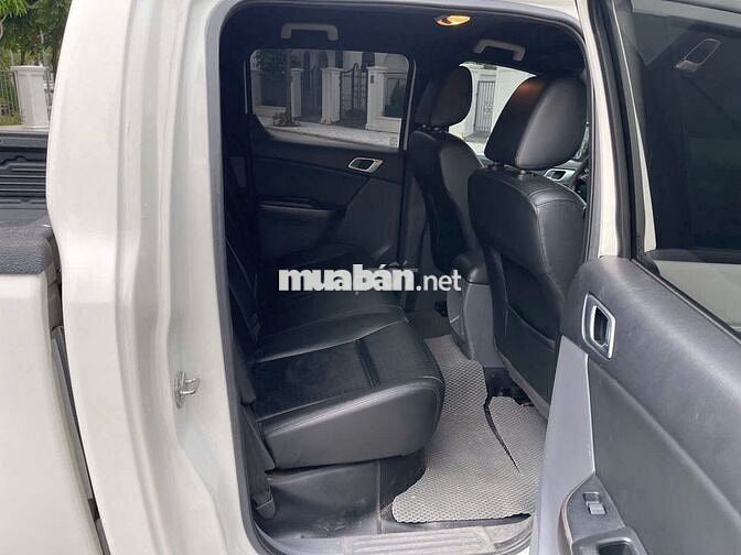 Mazda BT50 sản xuất 2016 AT