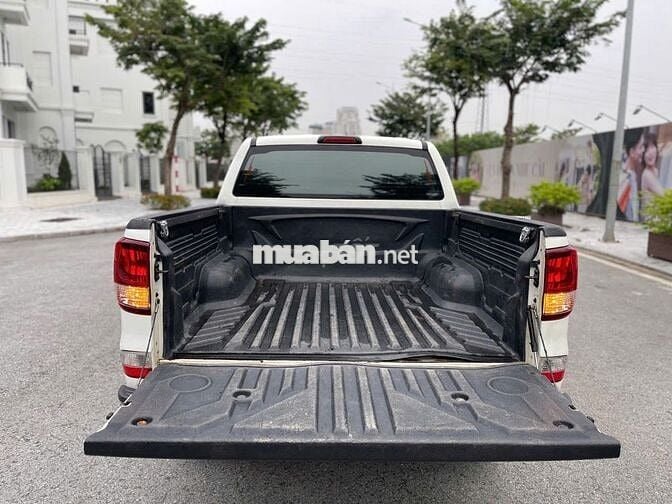 Mazda BT50 sản xuất 2016 AT