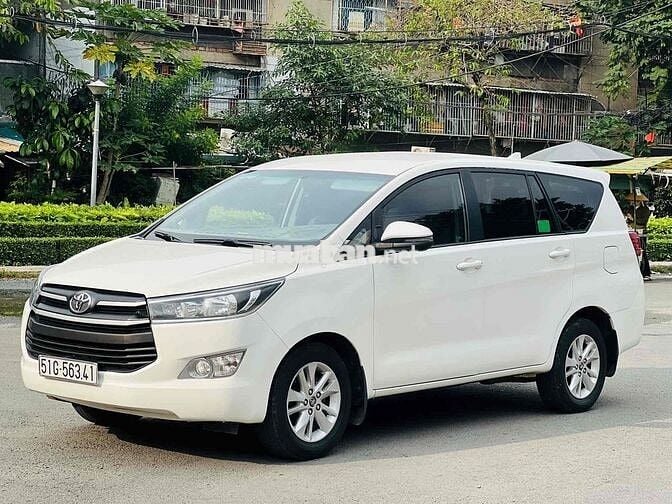 Toyota Innova 2018 2.0G - 120 km
