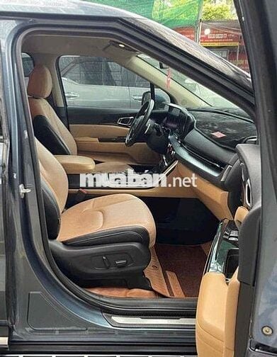 Kia Carnival 2022 2.2D Premium 8 chỗ - 80000 km