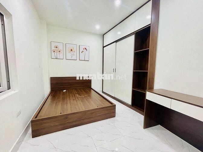 Trung tâm Đống Đa - Mặt tiền 6m - 4 tầng - Nhà mới lô góc thoáng
