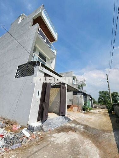 ĐẤT SỔ RIÊNG HẺM XE HƠI GẦN KDC HỒNG LONG