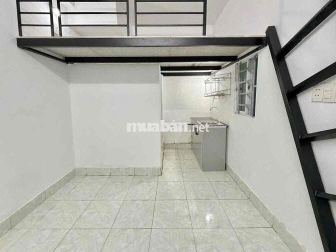 Phòng trọ mới - giá rẻ có Máy Lạnh đi bộ qua Công Thương