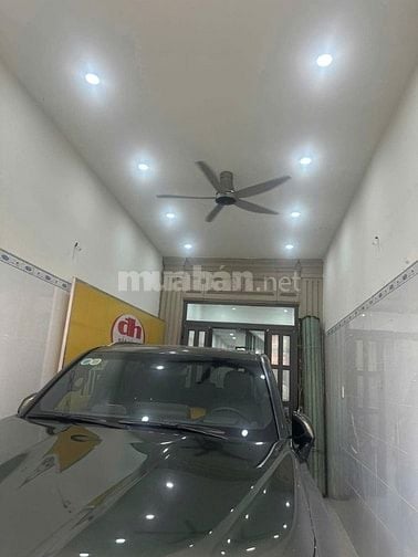 Nhà MT Âu Cơ Q11 gần vòng xoay Lê Đại Hành