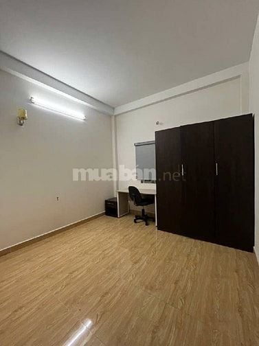 Tìm Đâu Ra ? Nhà 03 Tầng, Xe hơi Tới Nơi Nhà Mới 3,5x14m