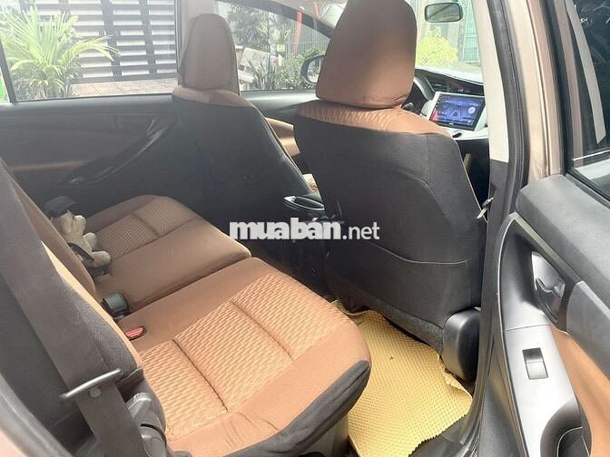 Bán INNOVA 2019 E xe Zin đẹp gia đình đi: 403tr