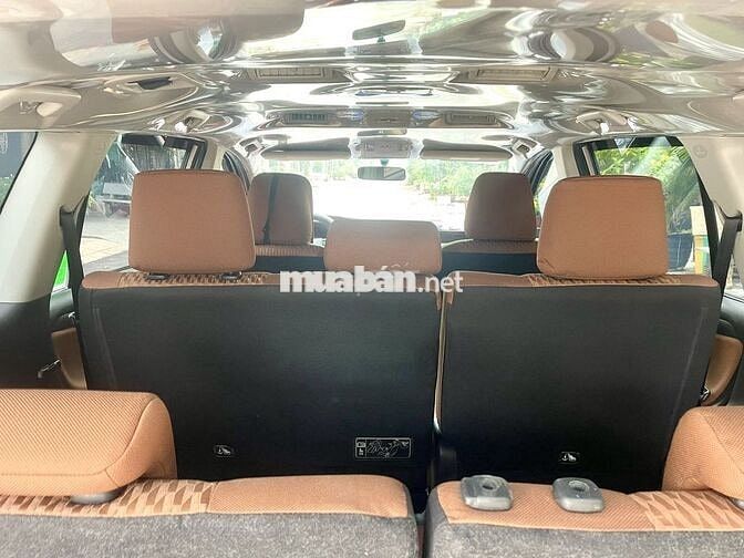 Bán INNOVA 2019 E xe Zin đẹp gia đình đi: 403tr