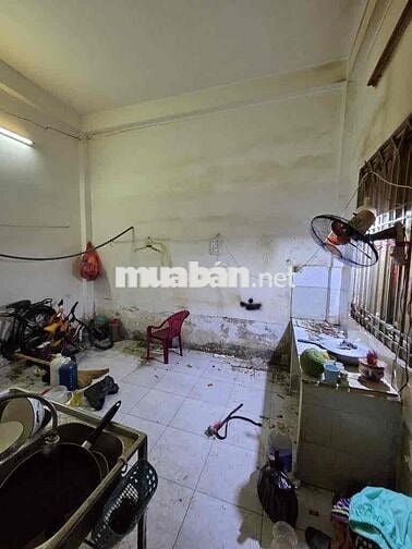 BÁN NHÀ MẶT TIỀN XE TẢI TRÁNH NHAU – KINH DOANH BUÔN BÁN TỐT