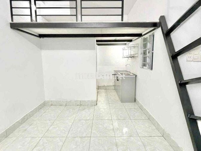 DUPLEX GÁC CAO RỘNG 28M2 ĐI BỘ QUA ĐẠI HỌC CÔNG THƯƠNG