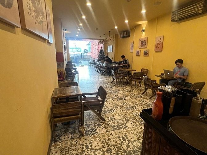 Cho thuê nhà mặt tiền Hà Huy Giáp 
