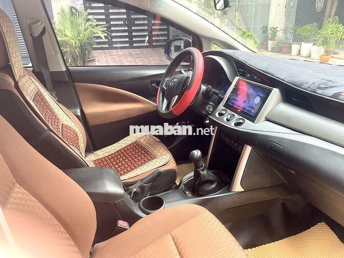 Bán INNOVA 2019 E xe Zin đẹp gia đình đi: 403tr