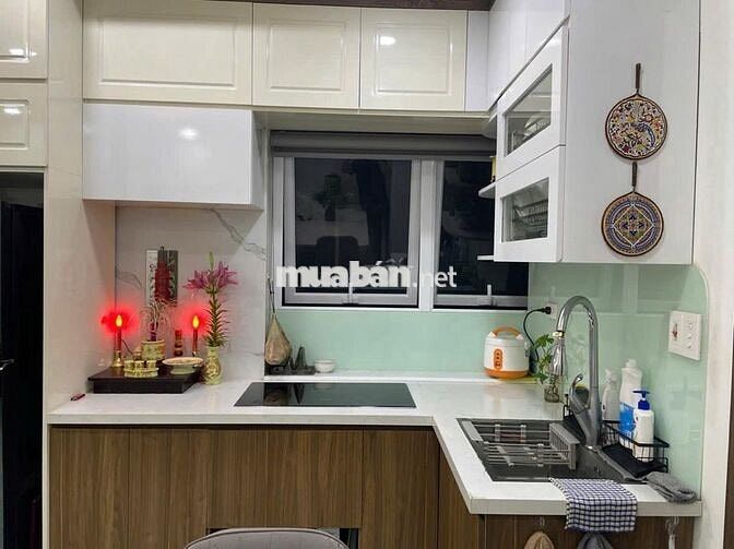 Chính chủ bán CH toà N2C, 59m2, 2N,2WC, giá 5.75 tỷ