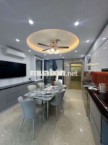 Bán Nhà 7 tầng phố Ngọc Thuỵ,gara ô tô, thang máy,50m2,Giá chỉ 13,9 tỷ