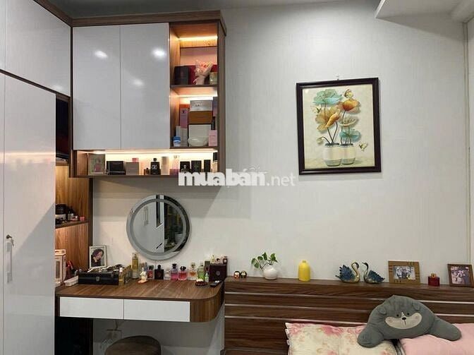 Chính chủ bán CH toà N2C, 59m2, 2N,2WC, giá 5.75 tỷ