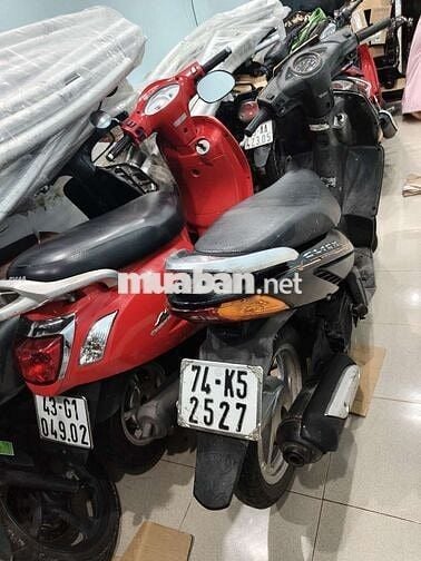 Cần bán gấp 2 chiếc xe