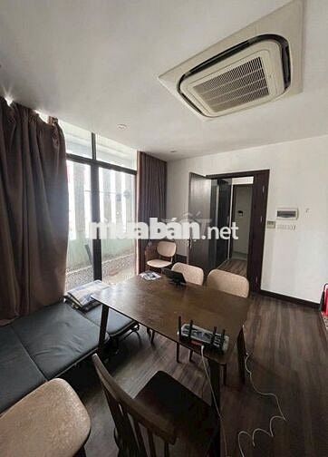 Mặt phố kinh doanh – View cực đẹp – thang mày lên tận nóc. Mặt phố kinh doanh – View cực đẹp – thang mày lên tận nóc.