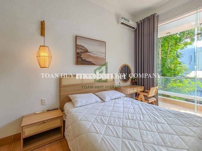 Nhà đẹp gần biển Mỹ Khê – khu An Thượng 4PN hiện đại
