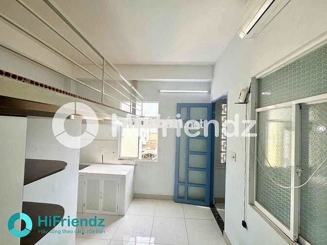 Phòng Trọ Duplex Giá Rẻ 2 Cửa Sổ Trời Ngay Vòng Xoay Lê Đại Hành Q10