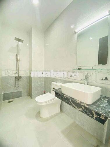 Căn hộ 1PN tách bếp - máy giặt riêng ngay Phan Xích Long - Giáp Quận 1