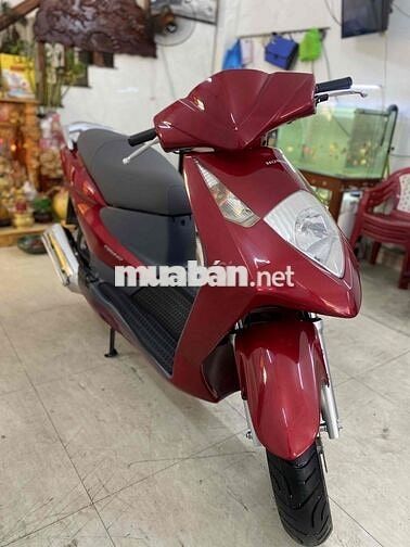 Dylan đỏ tứ quí 4 xe quá đẹp