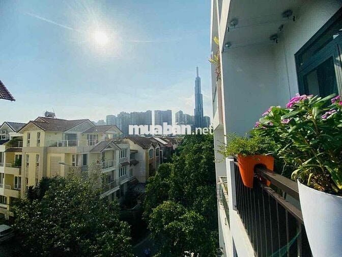 Căn hộ 1PN tách bếp - máy giặt riêng ngay Phan Xích Long - Giáp Quận 1