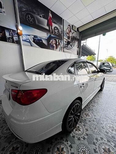 Hyundai Avante 2014 1.6 MT - 65000 km